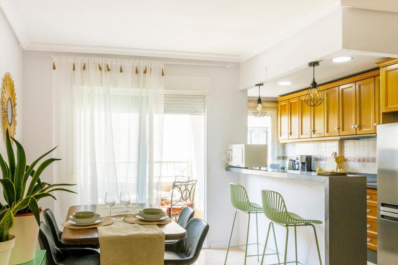 Apartamento Pink Maritimo Torrevieja Exterior foto