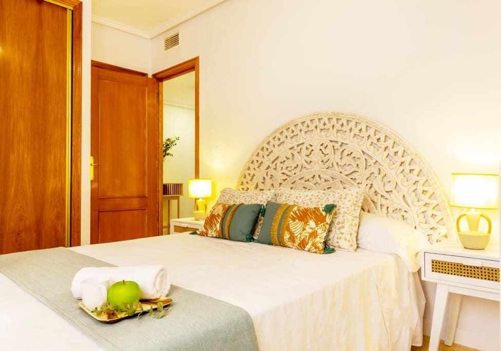 Apartamento Pink Maritimo Torrevieja Exterior foto