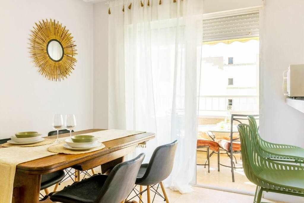 Apartamento Pink Maritimo Torrevieja Exterior foto